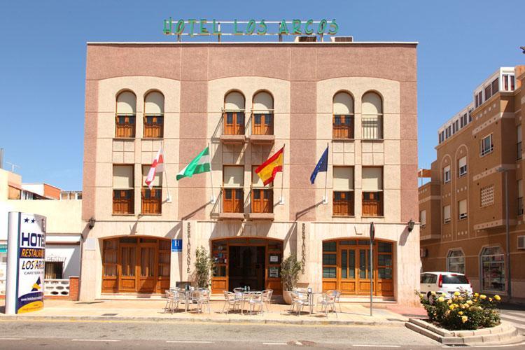 Hotel Los Arcos El Alquián Kültér fotó