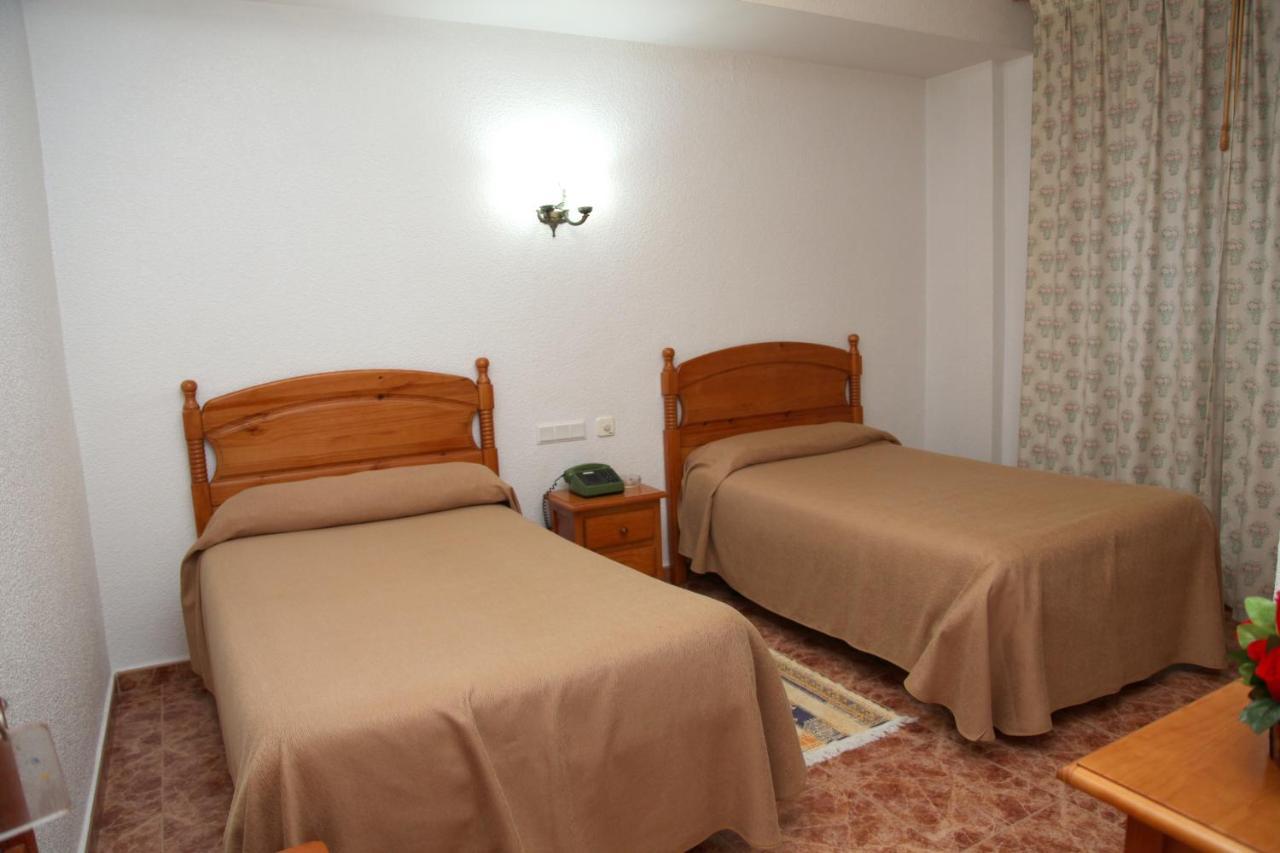 Hotel Los Arcos El Alquián Kültér fotó